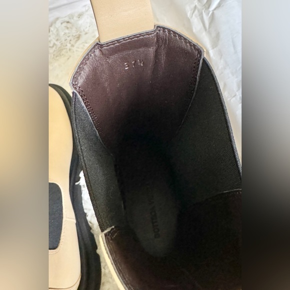 SOLD - NEW Bottega Veneta Lug Boot - Picture 9 of 10